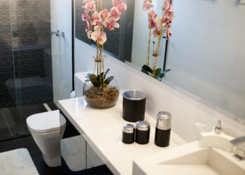Banheiro em apartamentos pequenos: 5 dicas para decorar!