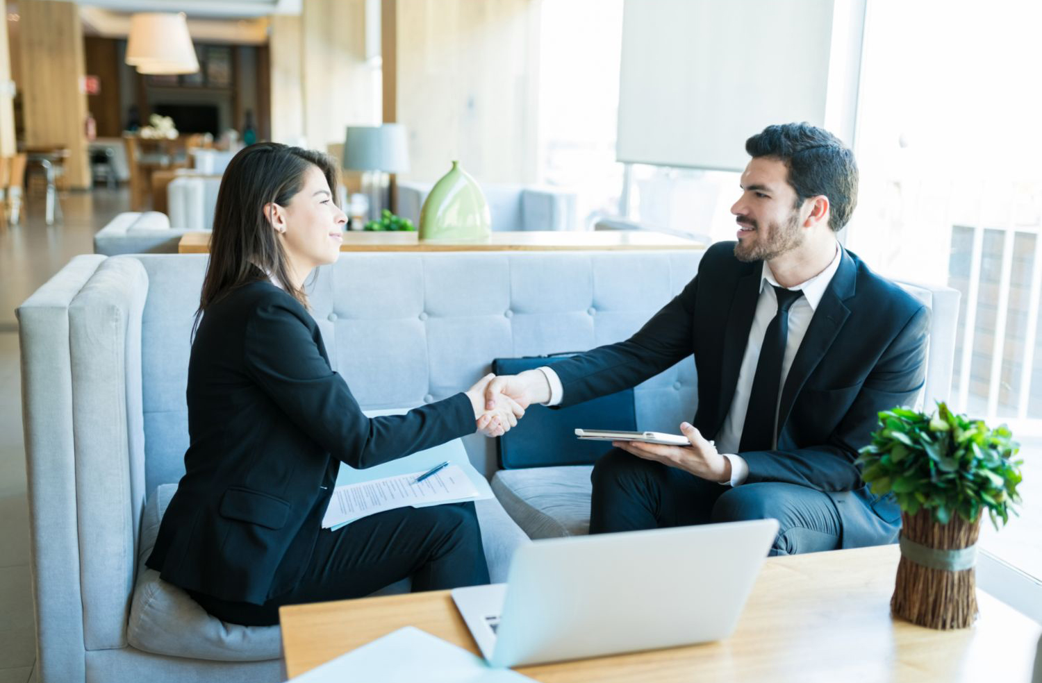 Patrimônio de afetação em um empreendimento: tire todas as suas dúvidas sobre o assunto pessoas combinando sobre o patrimônio de afetação.