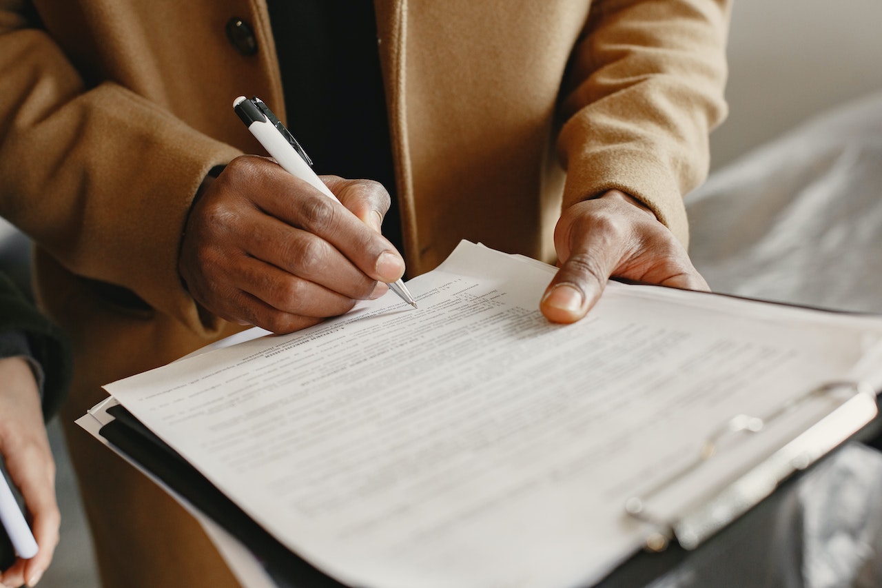 Averbação de imóvel: entenda como funciona Riva Incorporadora