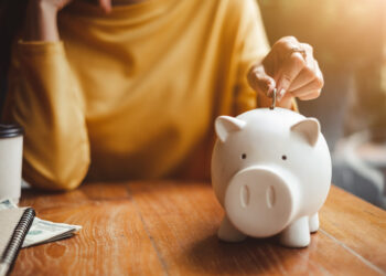 Como guardar dinheiro: o primeiro passo para conquistar seu apartamento