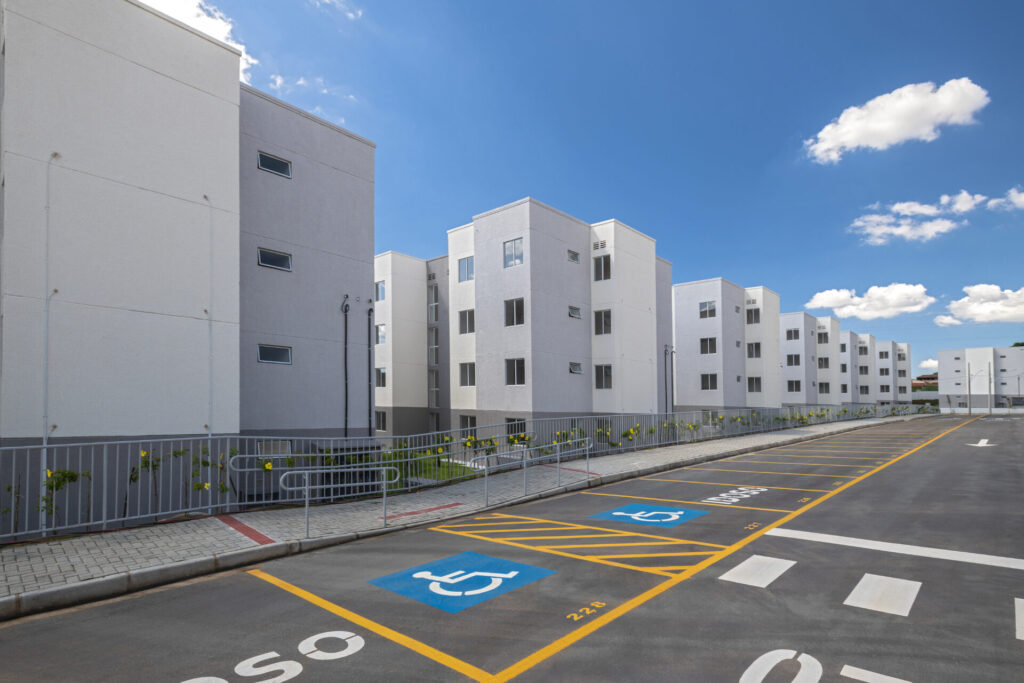 Apartamento PCD: como a Direcional projeta moradias mais acessíveis e inclusivas? Vaga de garagem PCD